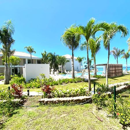 Gaia Lodge Seaside Paea Buitenkant foto
