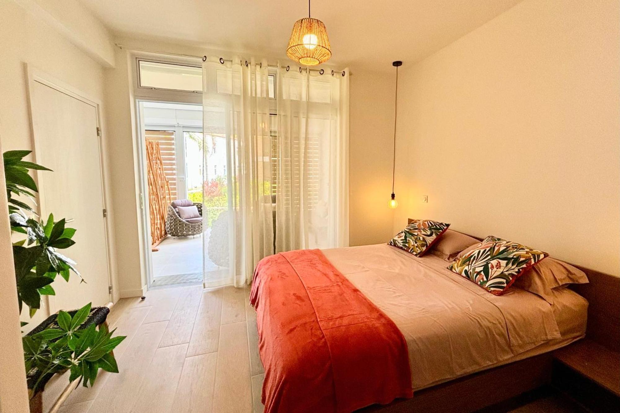 Gaia Lodge Seaside Paea Buitenkant foto
