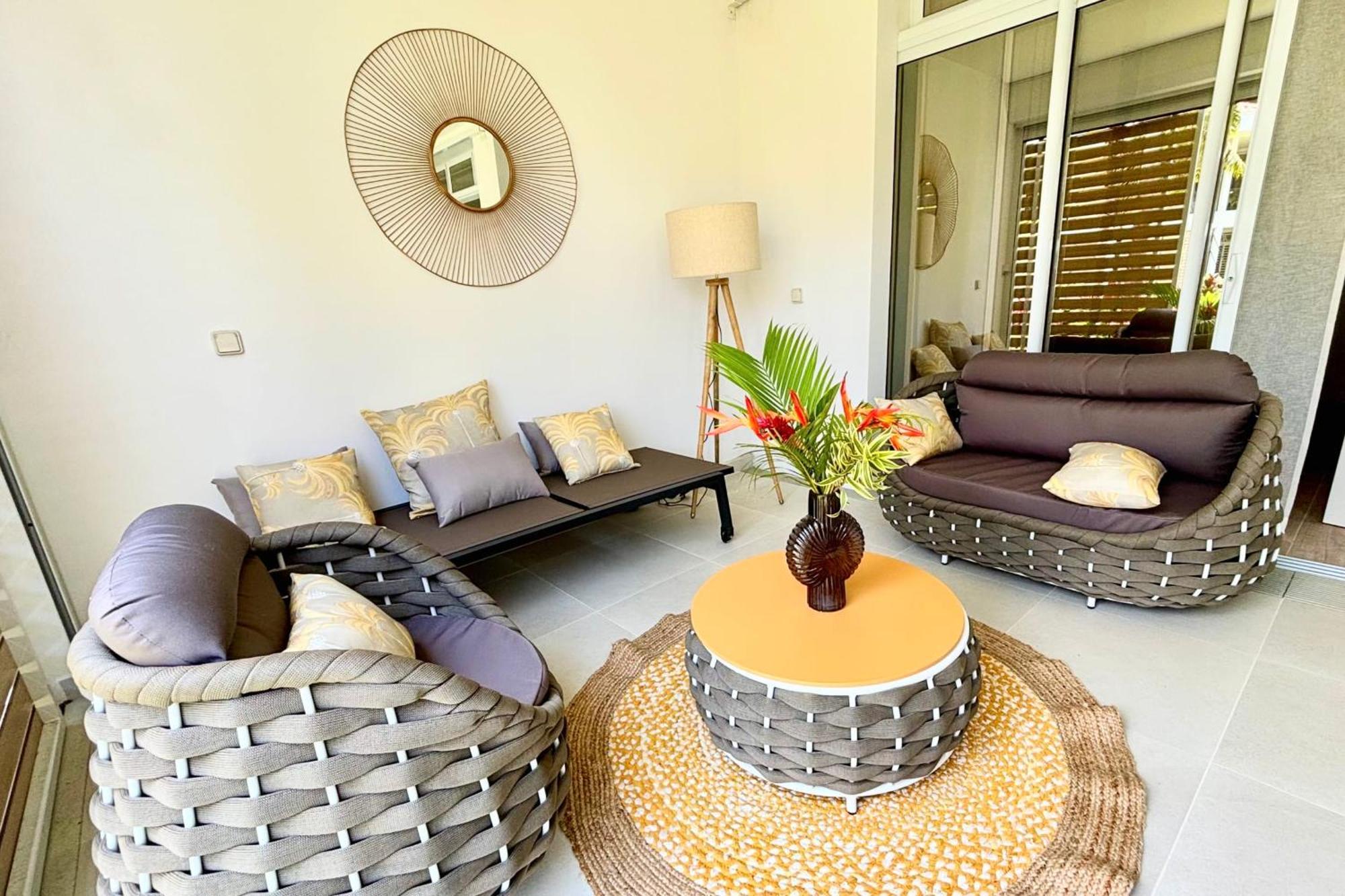 Gaia Lodge Seaside Paea Buitenkant foto