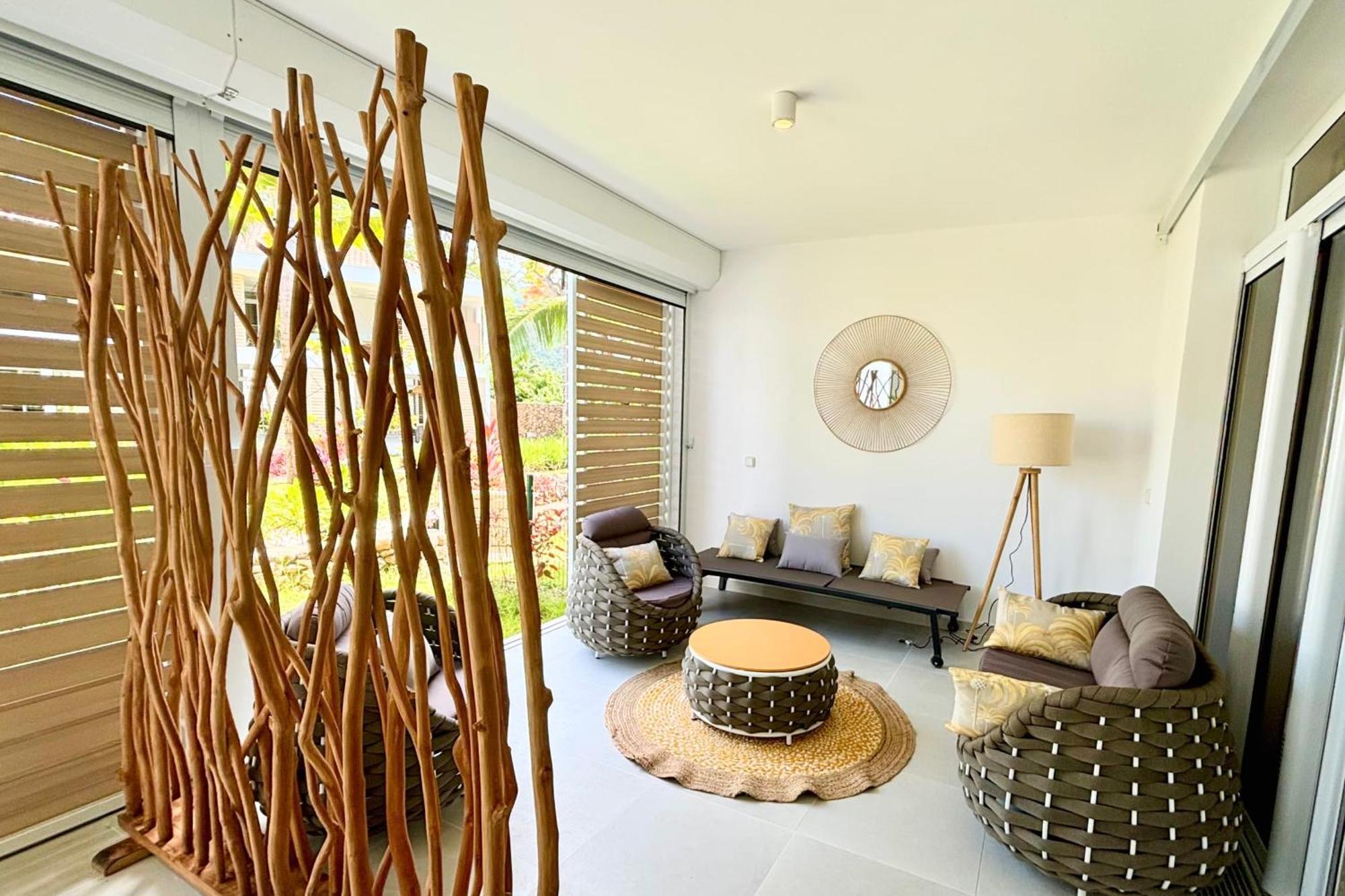 Gaia Lodge Seaside Paea Buitenkant foto